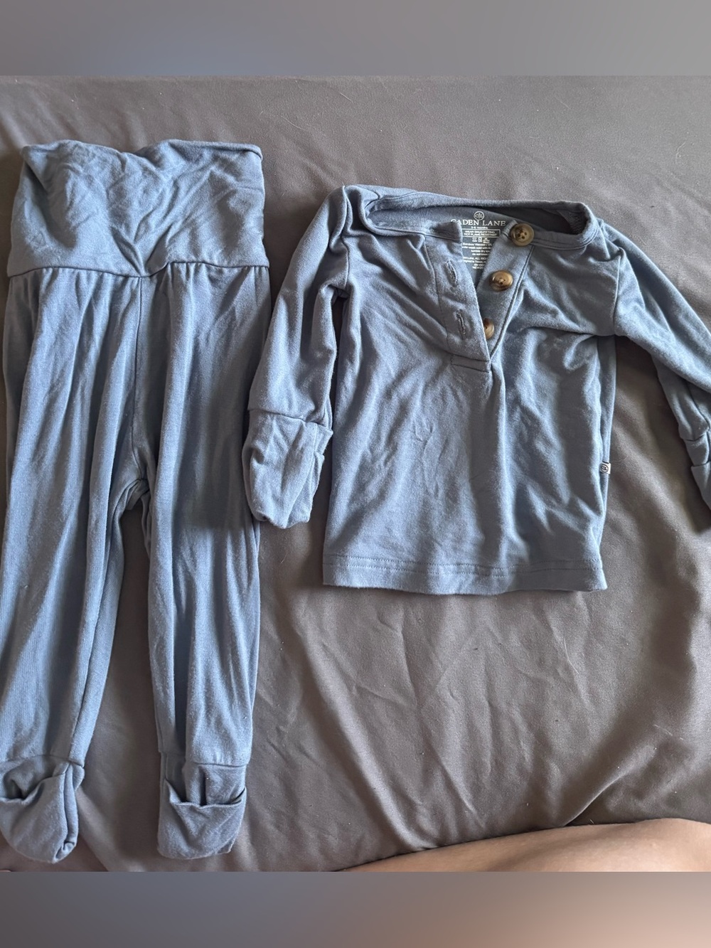 Caden Lane 2 Piece Pajama Set